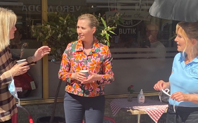 borgmester Birgit S. Hansen, statsminister Mette Frederiksen, caféeje Susanne Smed Nilsson