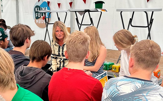 Borgmester Birgit S. Hansen til Klimafolkemøde sammen med elever fra Sæbygård Skoleafdeling